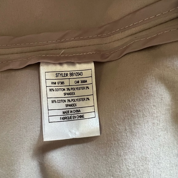 Dusty rose coloured trench coat - Picture 5 of 5